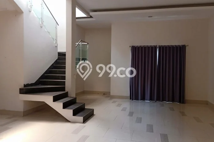 Rumah Disewakan Jakarta Selatan LT 150m2 LB 200m2 Area Radio Dalam Rumah Disewakan Jakarta Selatan LT 150m2 LB 200m2 Area Radio Dalam