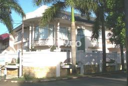 Rumah Strategis di Ciputat Timur, Tangerang Selatan, LT 507m² Bangunan 580m² - BISA KPR! Rumah Strategis di Ciputat Timur, Tangerang Selatan, LT 507m² Bangunan 580m² - BISA KPR!