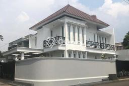 Rumah Luxury Modern Siap Huni di Cipete Jakarta Selatan Rumah Luxury Modern Siap Huni di Cipete Jakarta Selatan