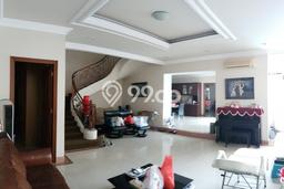Disewakan! Rumah 5 Kamar Tidur &
8 Kamar Mandi di Pondok Indah, Jakarta Selatan Disewakan! Rumah 5 Kamar Tidur &
8 Kamar Mandi di Pondok Indah, Jakarta Selatan