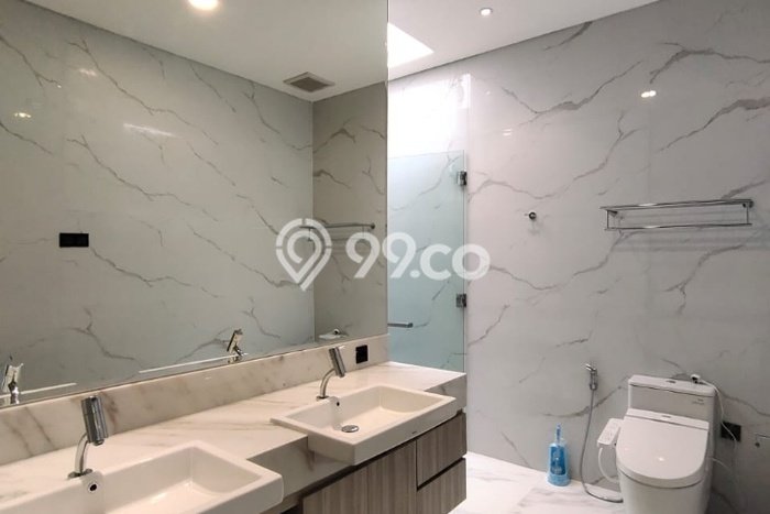 Dijual Rumah Luas Megah Dengan View Cantik di Dharma Husada, Surabaya Dijual Rumah Luas Megah Dengan View Cantik di Dharma Husada, Surabaya