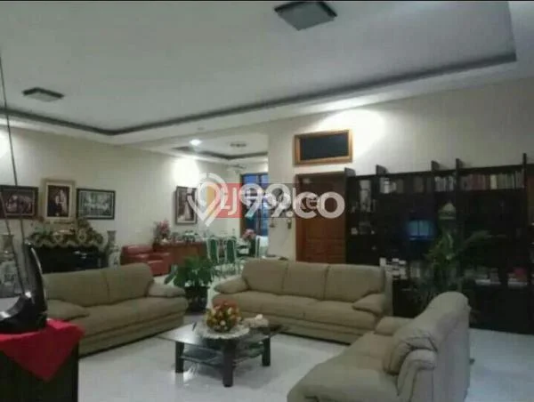 Rumah Mewah Siap Huni LT 640m2 di Bukit Sari, Semarang Rumah Mewah Siap Huni LT 640m2 di Bukit Sari, Semarang