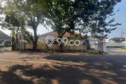 Lokasi terbaik! Rumah siap huni disewakan di Tegal Barat LB 750m2 Lokasi terbaik! Rumah siap huni disewakan di Tegal Barat LB 750m2
