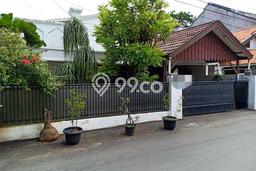 INVESTASI CERDAS! Rumah Premium Tebet, Jakarta Selatan, LT 695m² LB 650m² INVESTASI CERDAS! Rumah Premium Tebet, Jakarta Selatan, LT 695m² LB 650m²
