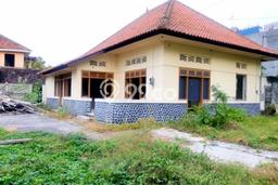 Rumah Cantik Siap Pakai Di Manahan Luas 700m2 Lokasi Strategis Rumah Cantik Siap Pakai Di Manahan Luas 700m2 Lokasi Strategis