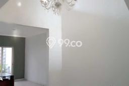 KESEMPATAN TERBAIK! Rumah Asri di Modernland, LT 200m² LB 240m² KESEMPATAN TERBAIK! Rumah Asri di Modernland, LT 200m² LB 240m²