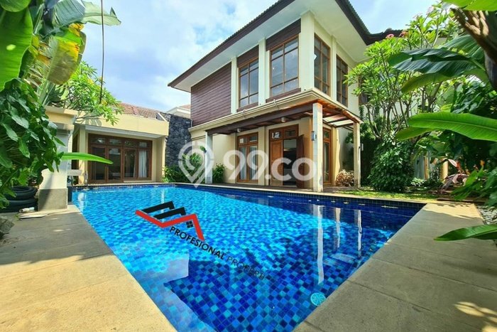 Rumah Elit Modern Tanpa Renovasi di Kemang Jakarta Selatan Rumah Elit Modern Tanpa Renovasi di Kemang Jakarta Selatan