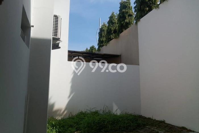 Sewa Rumah Murah di Simongan Semarang Punya 5 Kamar Tidur Sewa Rumah Murah di Simongan Semarang Punya 5 Kamar Tidur