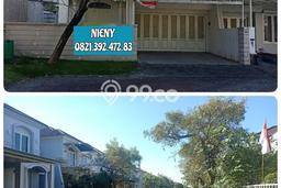 Rumah Area Strategis di Wisata Bukit Mas, Surabaya, LT 333m2m² Bangunan 378m2m² Rumah Area Strategis di Wisata Bukit Mas, Surabaya, LT 333m2m² Bangunan 378m2m²
