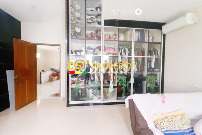 Dijual Cepat Rumah Siap Huni LT 126m2 LB 230m2 di Batam Cocok untuk Hunian Dijual Cepat Rumah Siap Huni LT 126m2 LB 230m2 di Batam Cocok untuk Hunian