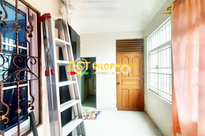 Dijual Cepat Rumah Siap Huni LT 126m2 LB 230m2 di Batam Cocok untuk Hunian Dijual Cepat Rumah Siap Huni LT 126m2 LB 230m2 di Batam Cocok untuk Hunian