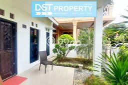 HOT PROPERTY! Rumah Strategis area , LT 153m2m² LB 100m2m² HOT PROPERTY! Rumah Strategis area , LT 153m2m² LB 100m2m²