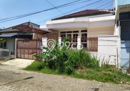Disewakan Rumah Murah di Kuningan Semarang Punya 4 KT Disewakan Rumah Murah di Kuningan Semarang Punya 4 KT