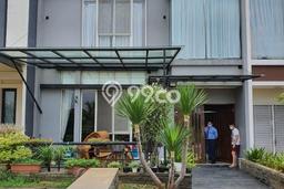 Dijual Rumah Mewah Elegan Dengan View Eksklusif di Pantai Indah Kapuk, Jakarta Utara Dijual Rumah Mewah Elegan Dengan View Eksklusif di Pantai Indah Kapuk, Jakarta Utara