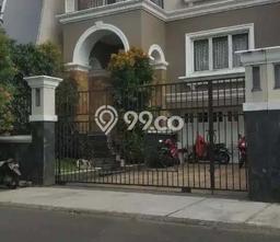 HUNIAN BERKELAS! Rumah Exclusive Puri Indah, Jakarta Barat, Luas Tanah 300m² LB 400m² HUNIAN BERKELAS! Rumah Exclusive Puri Indah, Jakarta Barat, Luas Tanah 300m² LB 400m²