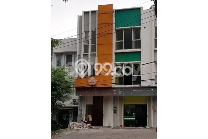 Rumah Luxury Best Location di Surabaya, Jawa Timur Rumah Luxury Best Location di Surabaya, Jawa Timur