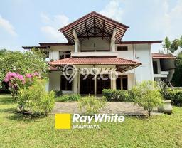 Rumah Berkualitas Jagakarsa, Jakarta Selatan, Luas 1800m² Bangunan 650m² Rumah Berkualitas Jagakarsa, Jakarta Selatan, Luas 1800m² Bangunan 650m²
