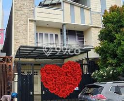 For Sale! Luxury House LT 300m2 Desain Elegan di Gading Serpong For Sale! Luxury House LT 300m2 Desain Elegan di Gading Serpong