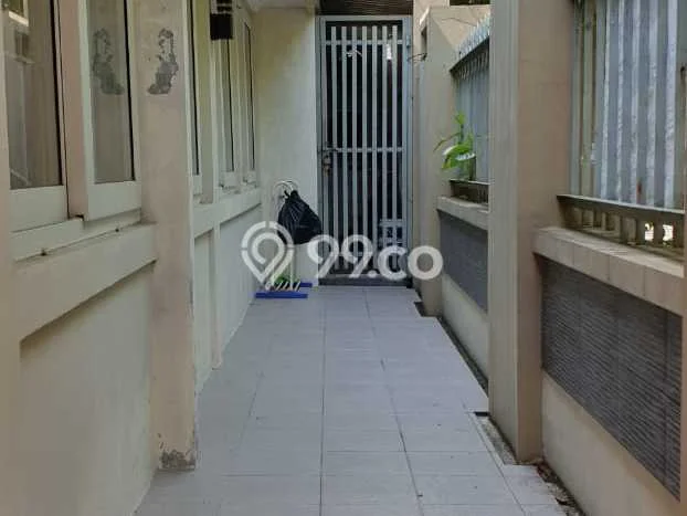 DIJUAL CEPAT! Rumah Modern di Pleburan, Semarang, Luas 200m² Bangunan 196m² NEGO! DIJUAL CEPAT! Rumah Modern di Pleburan, Semarang, Luas 200m² Bangunan 196m² NEGO!