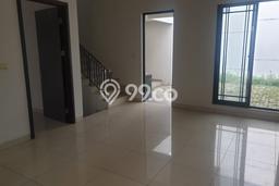 Disewakan Rumah Murah di Green Lake City Jakarta Barat Punya 4 Kamar Tidur Disewakan Rumah Murah di Green Lake City Jakarta Barat Punya 4 Kamar Tidur