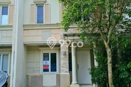 Rumah Modern 3 KT di BSD City Tangerang Semi Furnished Rumah Modern 3 KT di BSD City Tangerang Semi Furnished