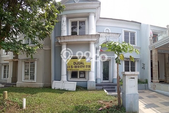 Rumah Luxury Best Location di Tangerang, Banten Rumah Luxury Best Location di Tangerang, Banten