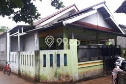 Jual Rumah Strategis Bagus Punya 4 KT di Cibinong Bogor - Jual Rumah Strategis Bagus Punya 4 KT di Cibinong Bogor -