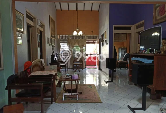 Sewa Rumah Harga Terjangkau di Tanah Mas Semarang dengan 3 Kamar Tidur Sewa Rumah Harga Terjangkau di Tanah Mas Semarang dengan 3 Kamar Tidur