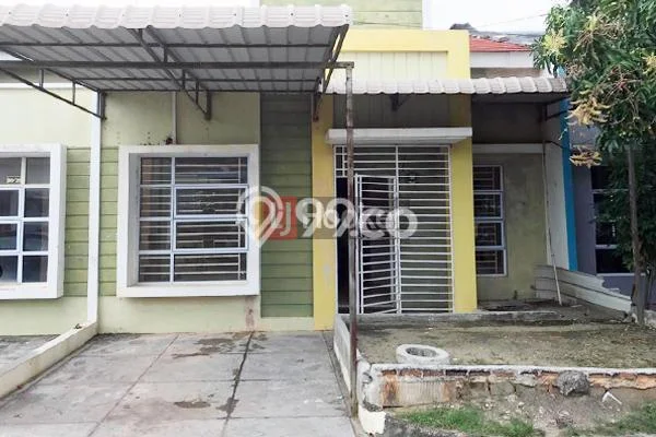 Disewakan! Rumah 3 Kamar Tidur &
2 Kamar Mandi di Batam Centre, Batam Disewakan! Rumah 3 Kamar Tidur &
2 Kamar Mandi di Batam Centre, Batam