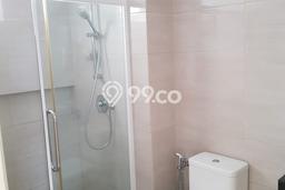 RARE UNIT! Rumah di Green Lake City, 4 KM, Pemandangan Kota, Luas 200m² Bangunan 200m² RARE UNIT! Rumah di Green Lake City, 4 KM, Pemandangan Kota, Luas 200m² Bangunan 200m²
