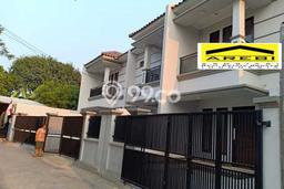 Rumah Luas Asri 3 KT Siap Huni di Jati Mekar Bekasi Rumah Luas Asri 3 KT Siap Huni di Jati Mekar Bekasi