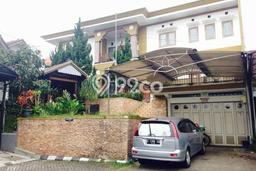 DIJUAL CEPAT! Rumah Modern area Mandalajati, Bandung, Luas 564m² Bangunan 480m² Bisa Nego! DIJUAL CEPAT! Rumah Modern area Mandalajati, Bandung, Luas 564m² Bangunan 480m² Bisa Nego!
