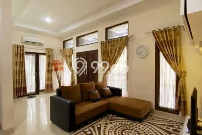 Rumah Strategis Modern Lb 165m2 di Depok, Sleman Rumah Strategis Modern Lb 165m2 di Depok, Sleman