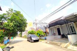 Rumah Strategis Modern Lb 100m2 di Limo, Depok Rumah Strategis Modern Lb 100m2 di Limo, Depok