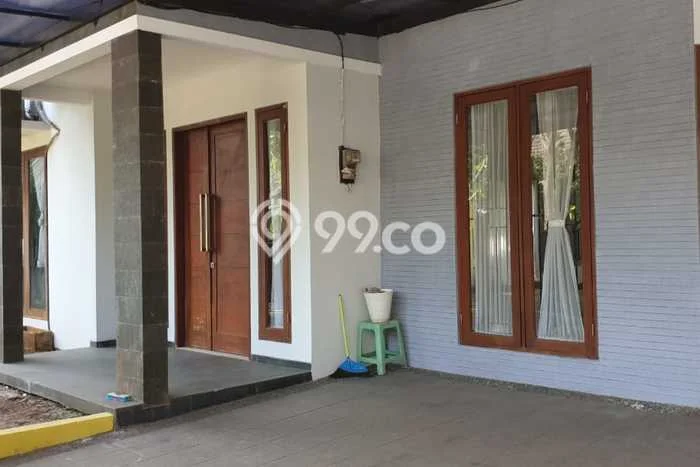 Disewakan! Rumah 4 Kamar Tidur &
3 Kamar Mandi di Bintaro, Jakarta Selatan Disewakan! Rumah 4 Kamar Tidur &
3 Kamar Mandi di Bintaro, Jakarta Selatan