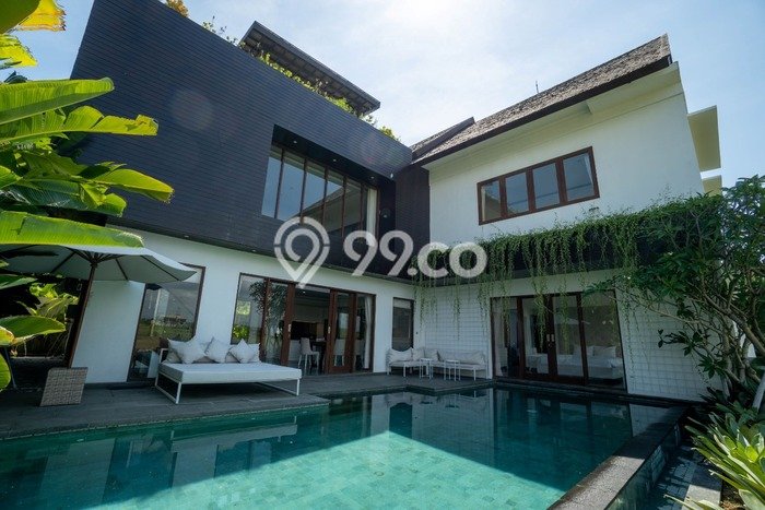 Ready to Use! Luxury House LT 364m2 Desain Elegan di Cemagi Ready to Use! Luxury House LT 364m2 Desain Elegan di Cemagi