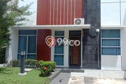 Disewakan! Rumah 3 Kamar Tidur &
1 Kamar Mandi di Batam Centre, Batam Disewakan! Rumah 3 Kamar Tidur &
1 Kamar Mandi di Batam Centre, Batam