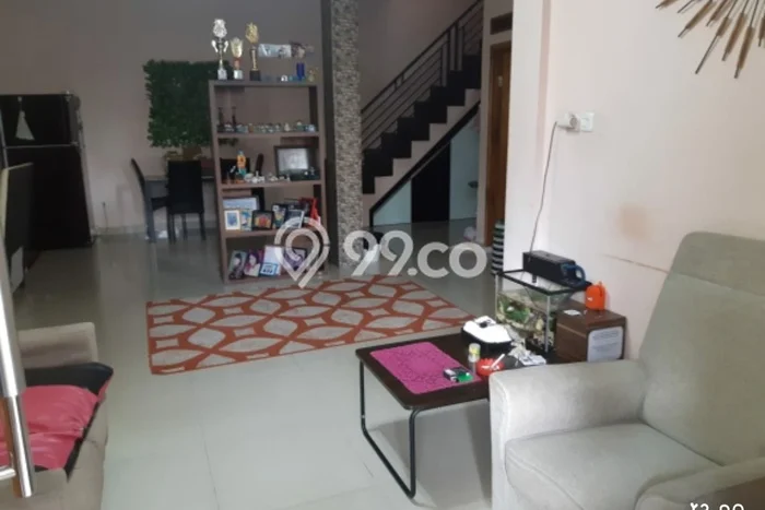 Jual Rumah Favorit Siap Huni LB 220m2 di Pamulang, Tangerang Selatan Jual Rumah Favorit Siap Huni LB 220m2 di Pamulang, Tangerang Selatan