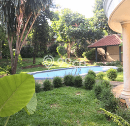 For Sale! Premium House LT 1950m2 Desain Elegan di Kemang For Sale! Premium House LT 1950m2 Desain Elegan di Kemang