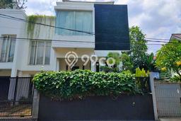 Hunian Mewah LB 300m2 Siap Pakai Desain Elegan di Pondok Kelapa, Jakarta Timur Hunian Mewah LB 300m2 Siap Pakai Desain Elegan di Pondok Kelapa, Jakarta Timur