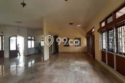 Dijual Rumah Premium dengan Fasilitas Sekitar Komplit di Cinere, Depok Dijual Rumah Premium dengan Fasilitas Sekitar Komplit di Cinere, Depok