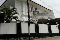 DIJUAL CEPAT! Rumah Siap Huni Area Strategis Gajah Mungkur, Luas 679m² Bangunan 900m² DIJUAL CEPAT! Rumah Siap Huni Area Strategis Gajah Mungkur, Luas 679m² Bangunan 900m²