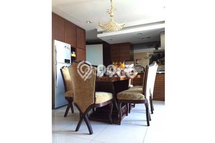 Jual Rumah Bagus Siap Huni LB 102m2 di Dukuh Pakis, Surabaya Jual Rumah Bagus Siap Huni LB 102m2 di Dukuh Pakis, Surabaya