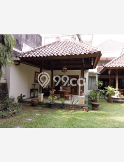 Hunian Elit LB 800m2 Siap Huni Desain Elegan di Bintaro, Tangerang Selatan Hunian Elit LB 800m2 Siap Huni Desain Elegan di Bintaro, Tangerang Selatan