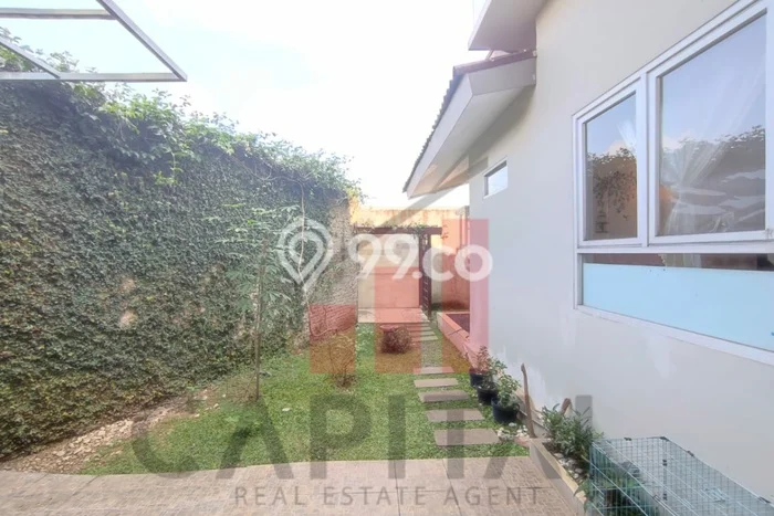 Dijual Rumah Mewah Elegan Dengan View Cantik di Setiabudi, Bandung Dijual Rumah Mewah Elegan Dengan View Cantik di Setiabudi, Bandung