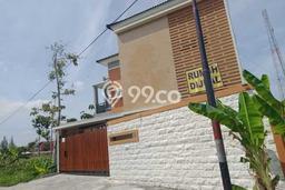 Jual Rumah Favorit Siap Huni LB 215m2 di Ngaglik, Sleman Jual Rumah Favorit Siap Huni LB 215m2 di Ngaglik, Sleman