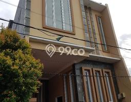 Hunian Mewah Dijual LT 72m2 di Kebon Jeruk, Jakarta Barat Hunian Mewah Dijual LT 72m2 di Kebon Jeruk, Jakarta Barat