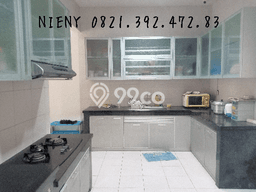 Hunian Nyaman 4 KT 5 KM Dekat Fasilitas Umum di Pakuwon Indah, Surabaya Hunian Nyaman 4 KT 5 KM Dekat Fasilitas Umum di Pakuwon Indah, Surabaya