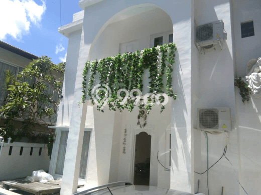 Rumah Modern 4 Kamar LT 175m2 di Mumbul Rumah Modern 4 Kamar LT 175m2 di Mumbul