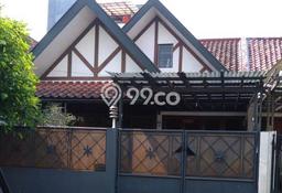 Jual Rumah Mewah Megah Dengan View Eksklusif di Puri Indah, Jakarta Barat Jual Rumah Mewah Megah Dengan View Eksklusif di Puri Indah, Jakarta Barat
